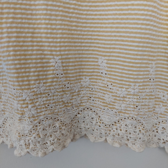 World Market Seersucker Embroidered Crochet Lace Trim Top, S/M - Picture 4 of 11